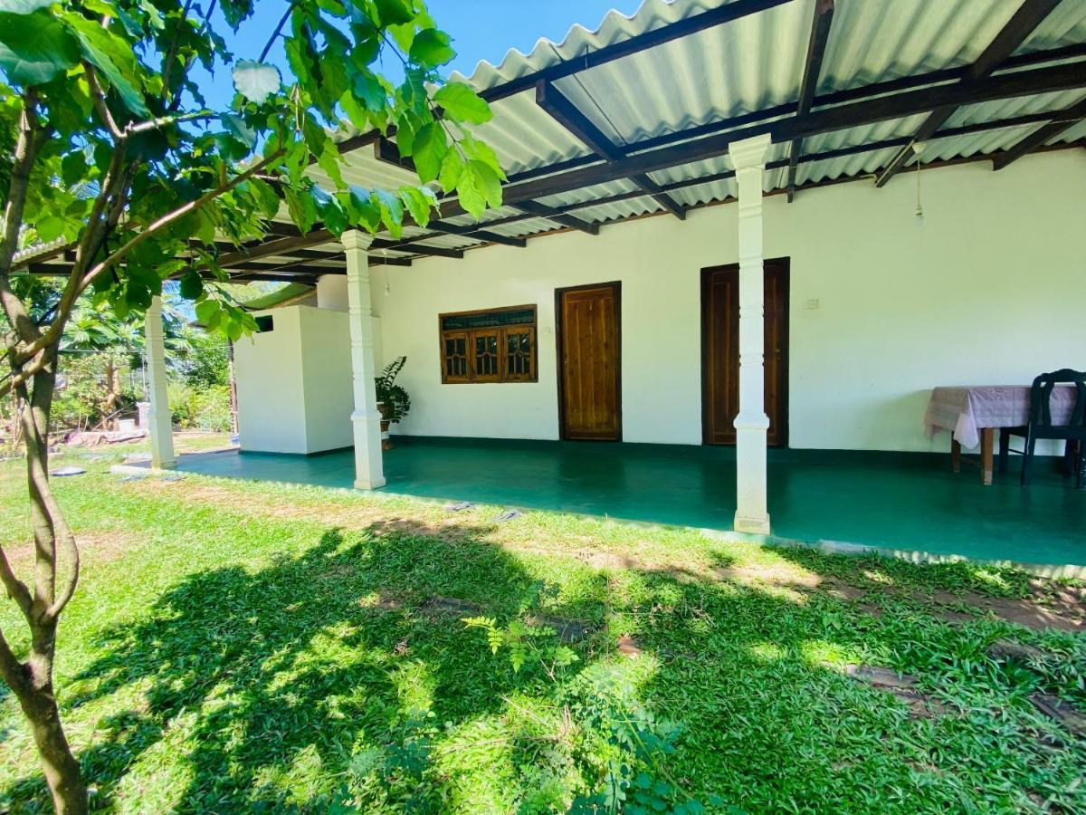 Sigiri Green Shadow Homestay Sigiriya Exterior photo